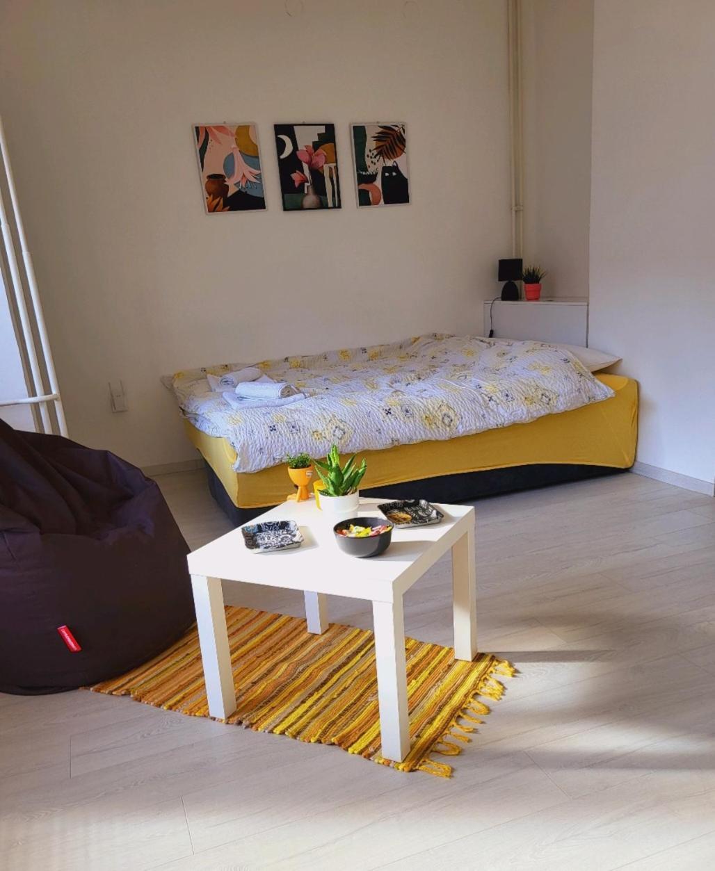 City Center White Apartment! Skopje Ngoại thất bức ảnh