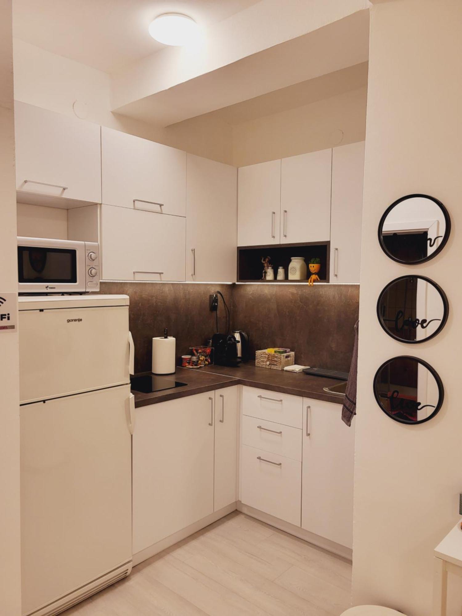City Center White Apartment! Skopje Ngoại thất bức ảnh