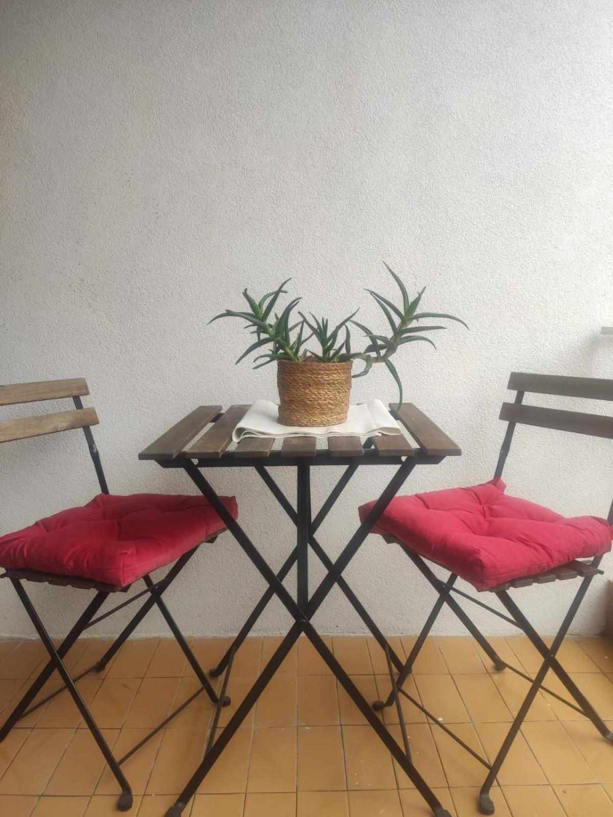 City Center White Apartment! Skopje Ngoại thất bức ảnh